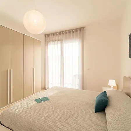 Apartment Sun Con Piscina - Piazza Brescia - Adria - Family