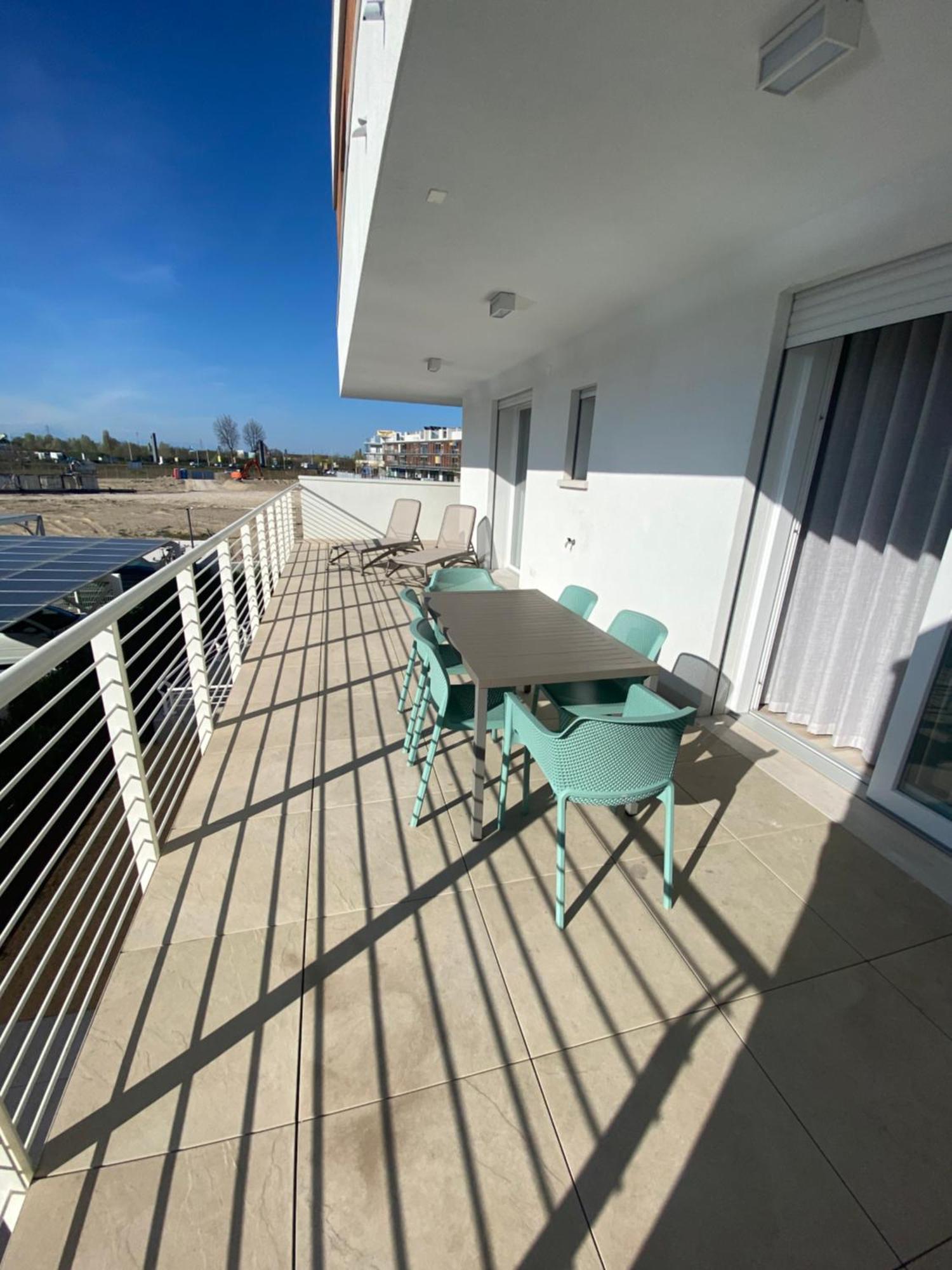 Sun Con Piscina - Piazza Brescia - Adria - Family * Lido di Jesolo