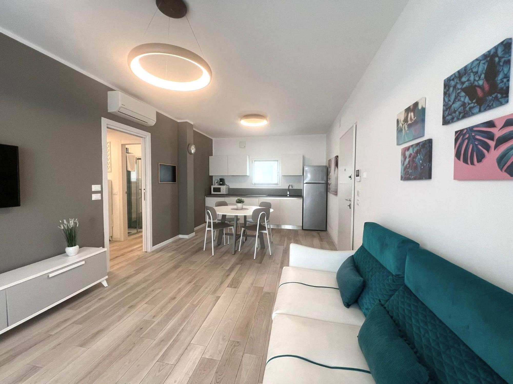 Appartamento Sun Con Piscina - Piazza Brescia - Adria - Family Lido di Jesolo