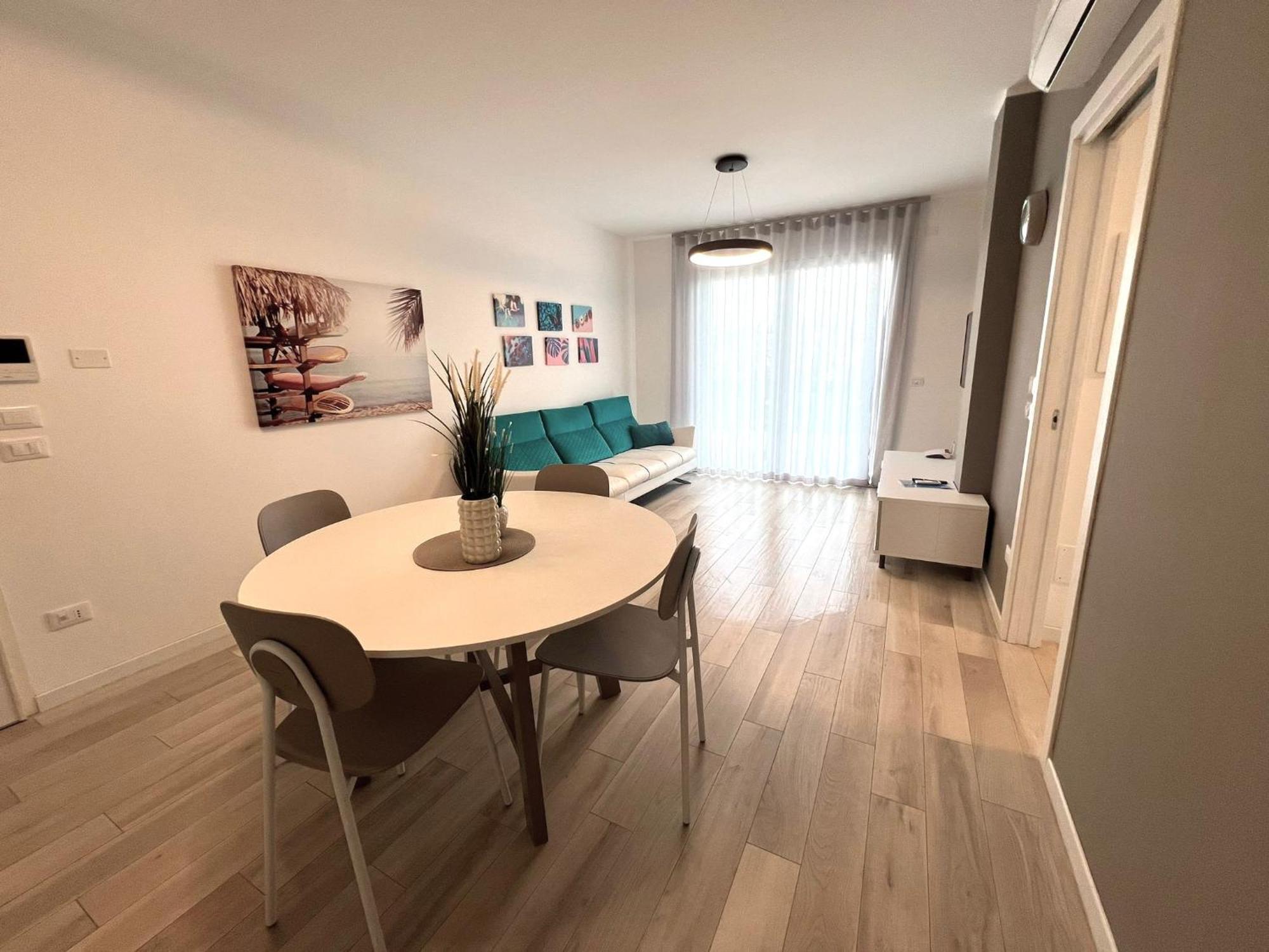 Sun Con Piscina - Piazza Brescia - Adria - Family *