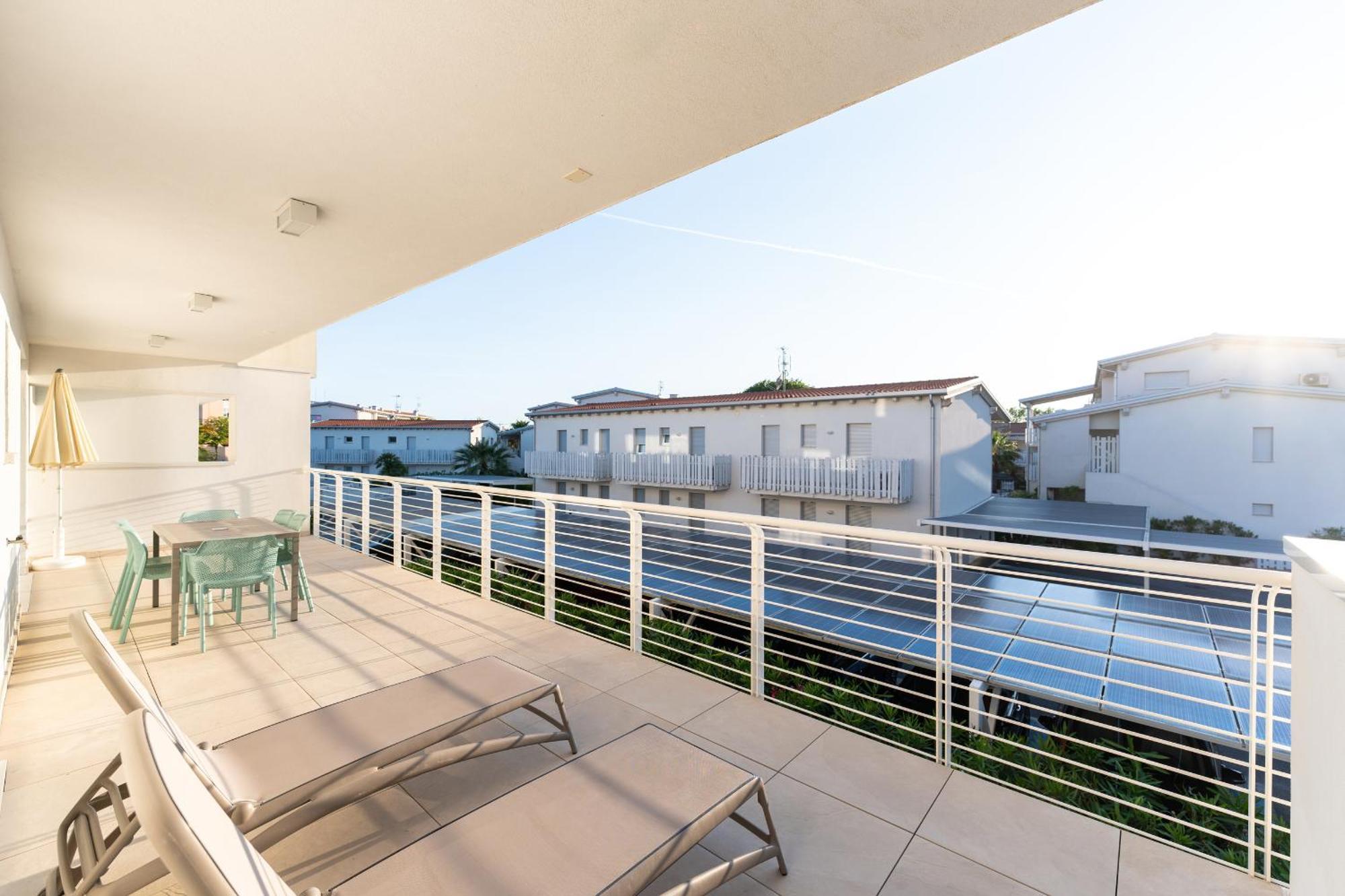 Sun Con Piscina - Piazza Brescia - Adria - Family * Lido di Jesolo