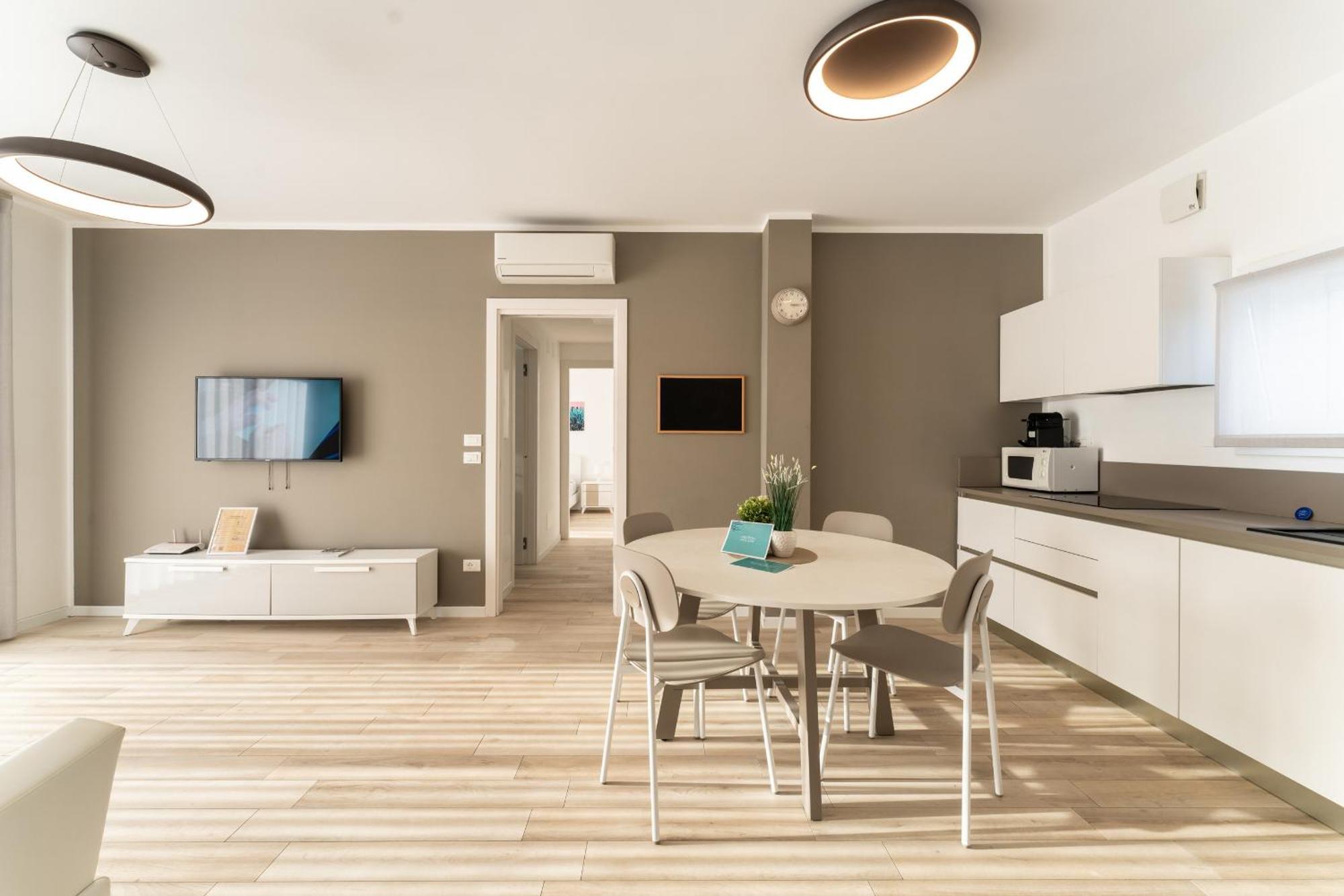 Sun Con Piscina - Piazza Brescia - Adria - Family Apartment *