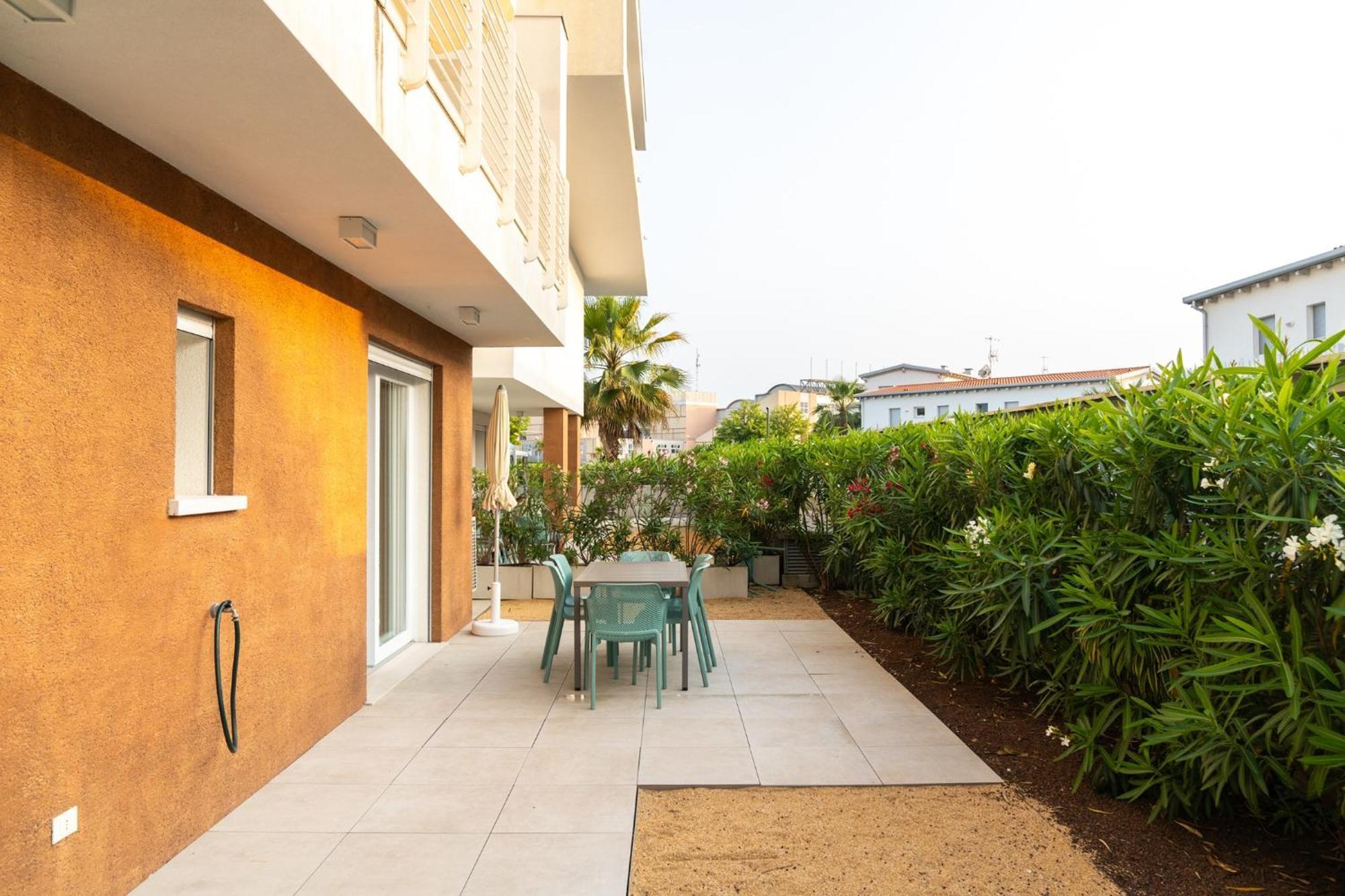 Sun Con Piscina - Piazza Brescia - Adria - Family Apartment Lido di Jesolo